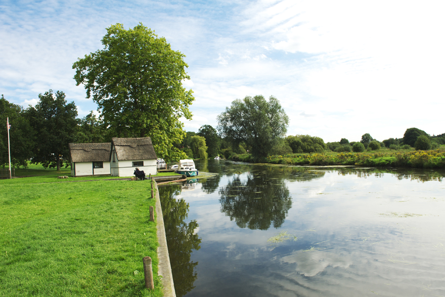 Coltishall thumbnail copyright Julian Claxton