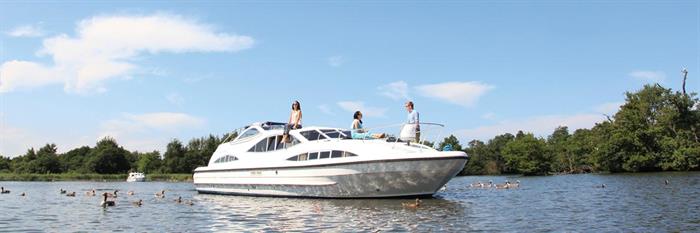Hoseasons – Boating Holidays