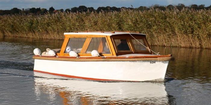 Martham Boat Building & Dev Co Ltd – Boat Holiday image 3