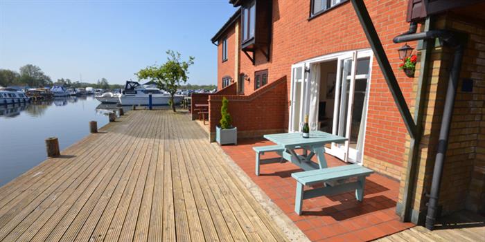 Riverside Rentals image 2