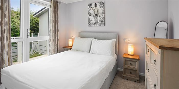 Tingdene Broadlands Park & Marina – Lodge Holidays image 2