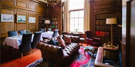 Luxury B&B at Hoveton Hall image 3