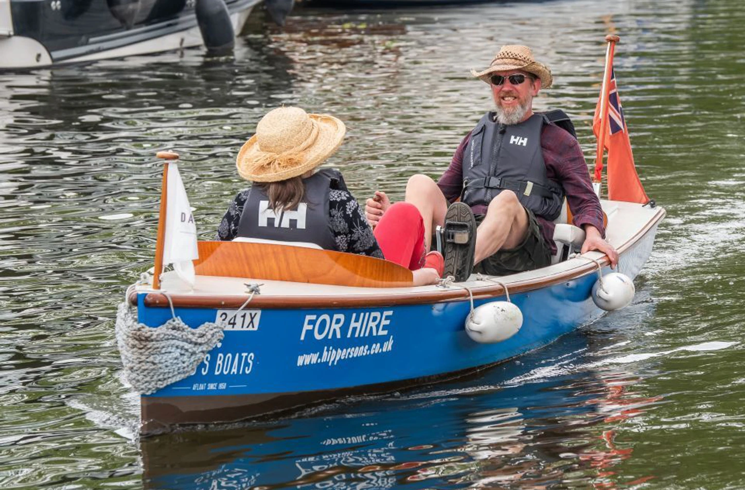Hippersons Boatyard – Dayboat and Pedal Boat Hire