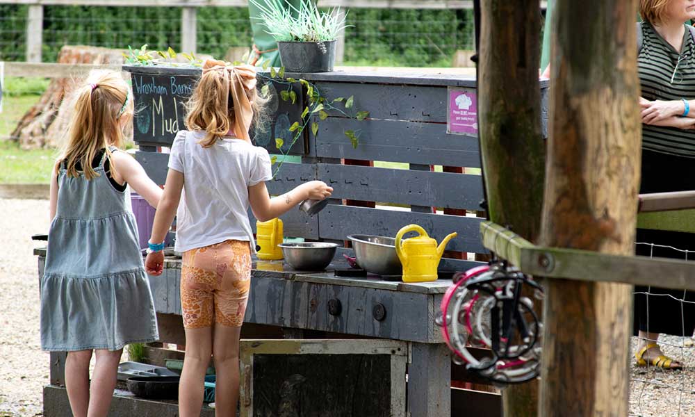 Discovery Zone activities at Wroxham Barns