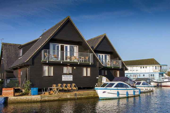 Barnes Brinkcraft  – Waterside Holiday Homes
