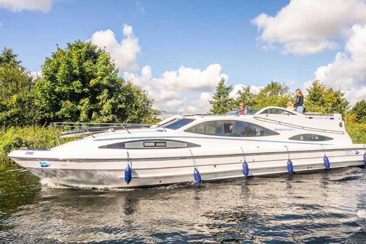 Barnes Brinkcraft – Cruisers