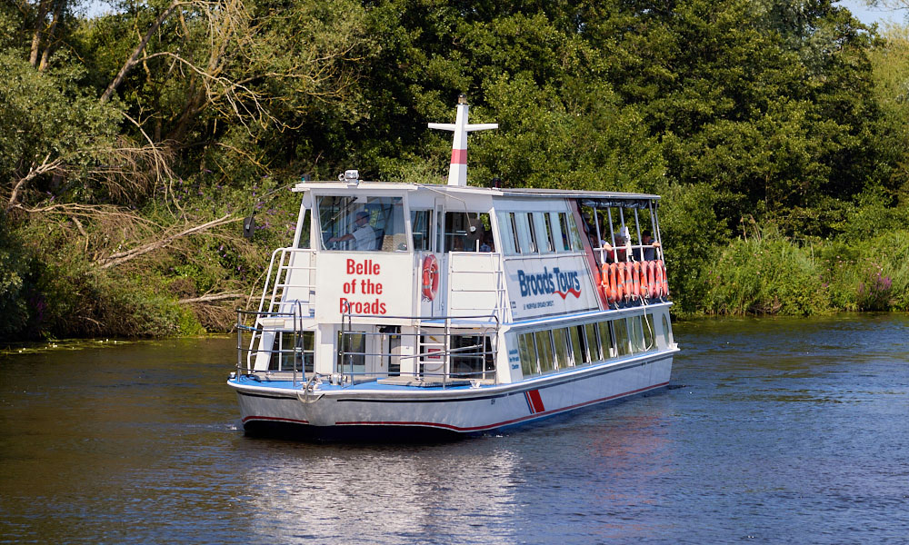 Belle of the Broads river trip