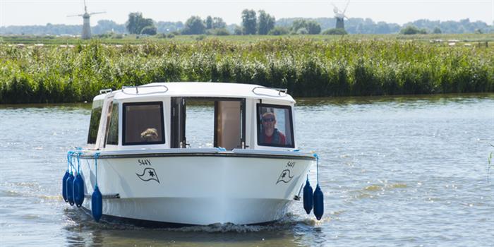 Scenic views from a day boat on the River Bure