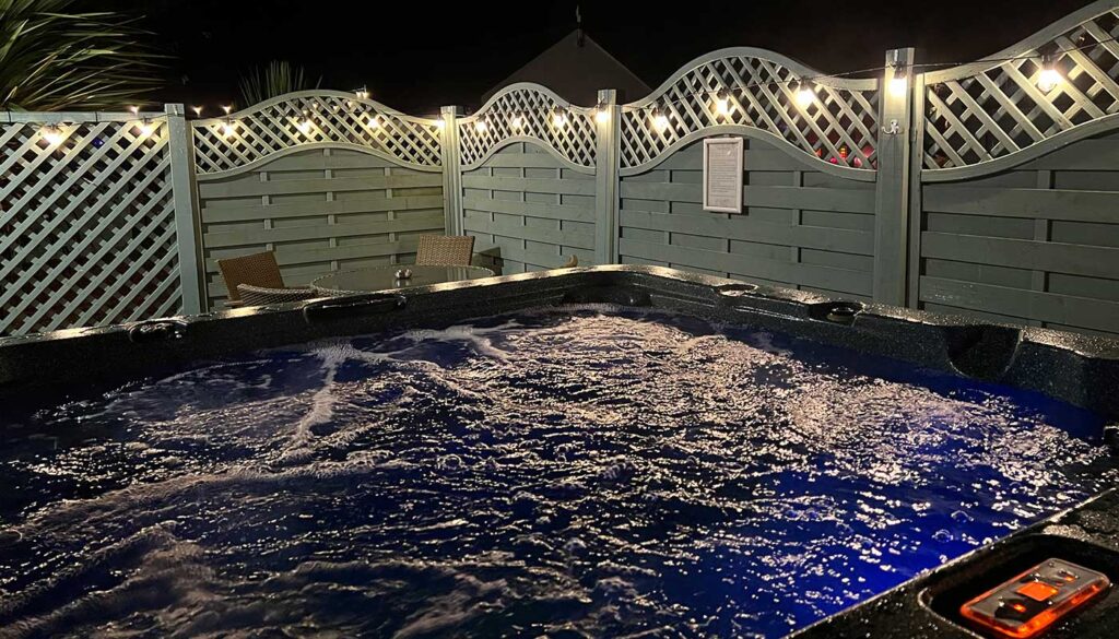 Poolside Lodges image 2